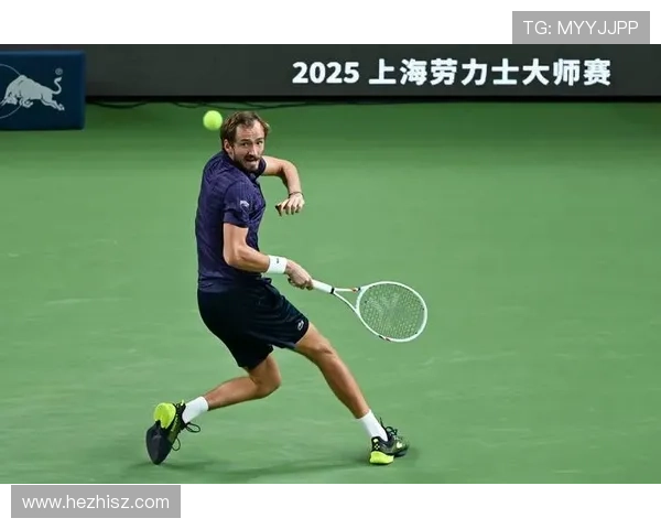 全球网球赛事回顾与未来展望：2025赛季明星球员的崛起与挑战