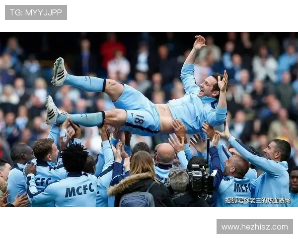 曼联力克死敌曼城豪取三连胜英超冠军争夺再度白热化