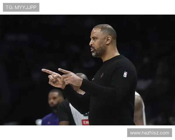 火箭队迎来新赛季挑战，年轻球员表现亮眼，球队未来发展引期待