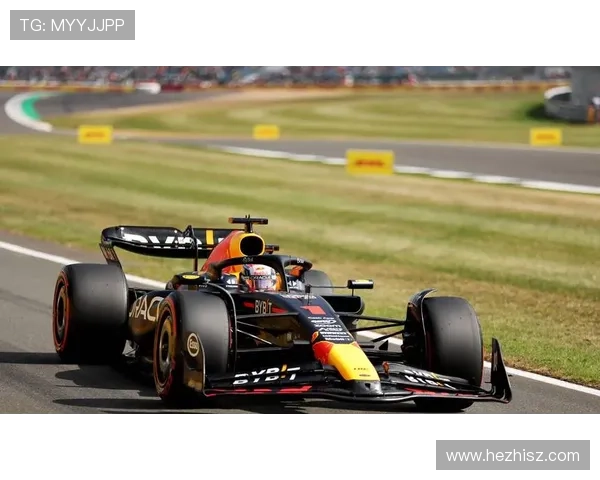 F1赛事最新动态：红牛车队重返巅峰 维斯塔潘展现王者风范